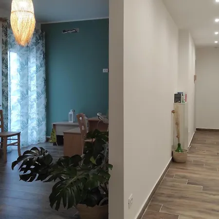 Green Guest house *